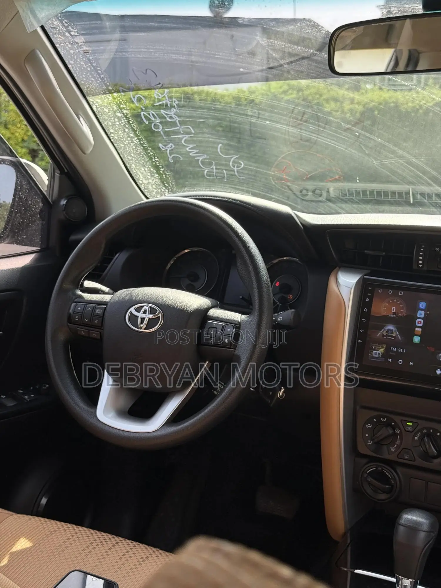 Toyota Fortuner 2.7 AWD 2019 White
