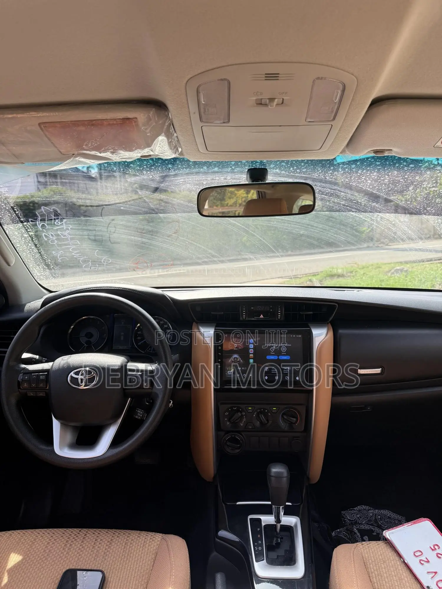 Toyota Fortuner 2.7 AWD 2019 White