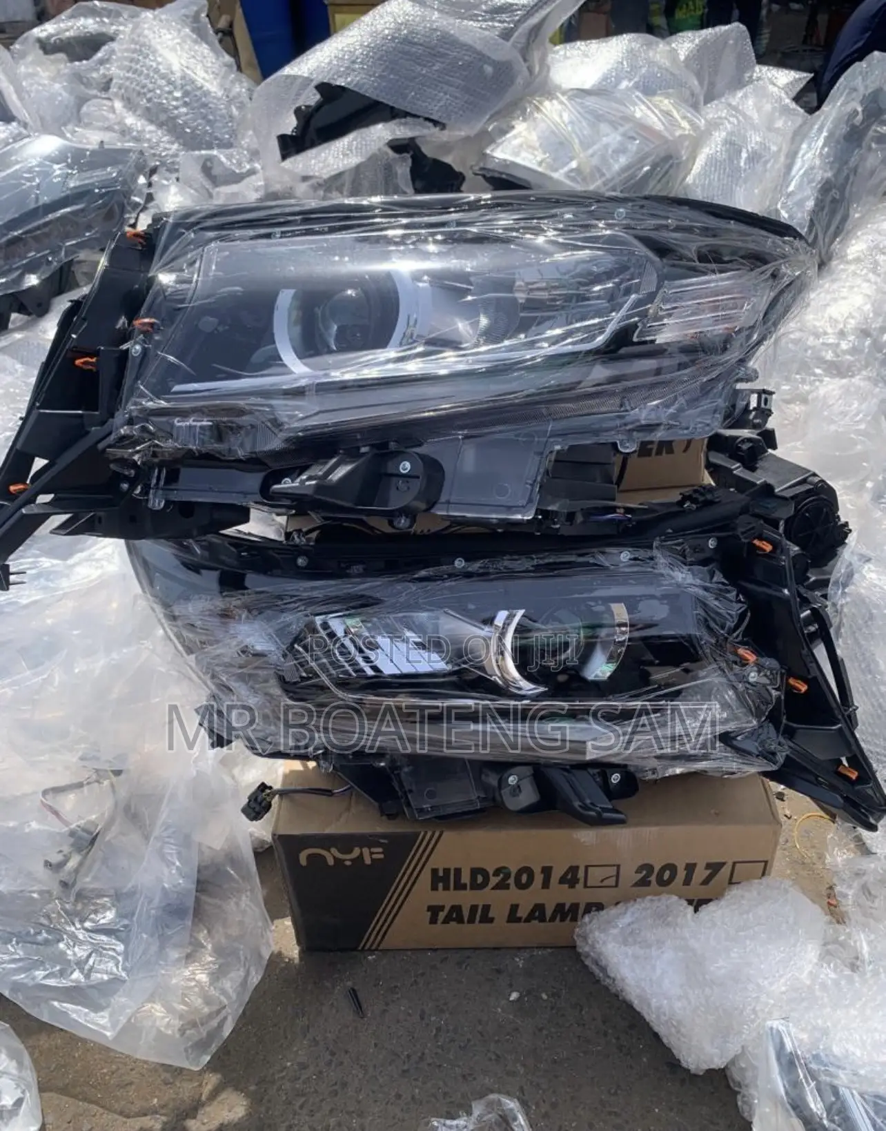 Toyota Land Cruiser 2014-2017 Headlight