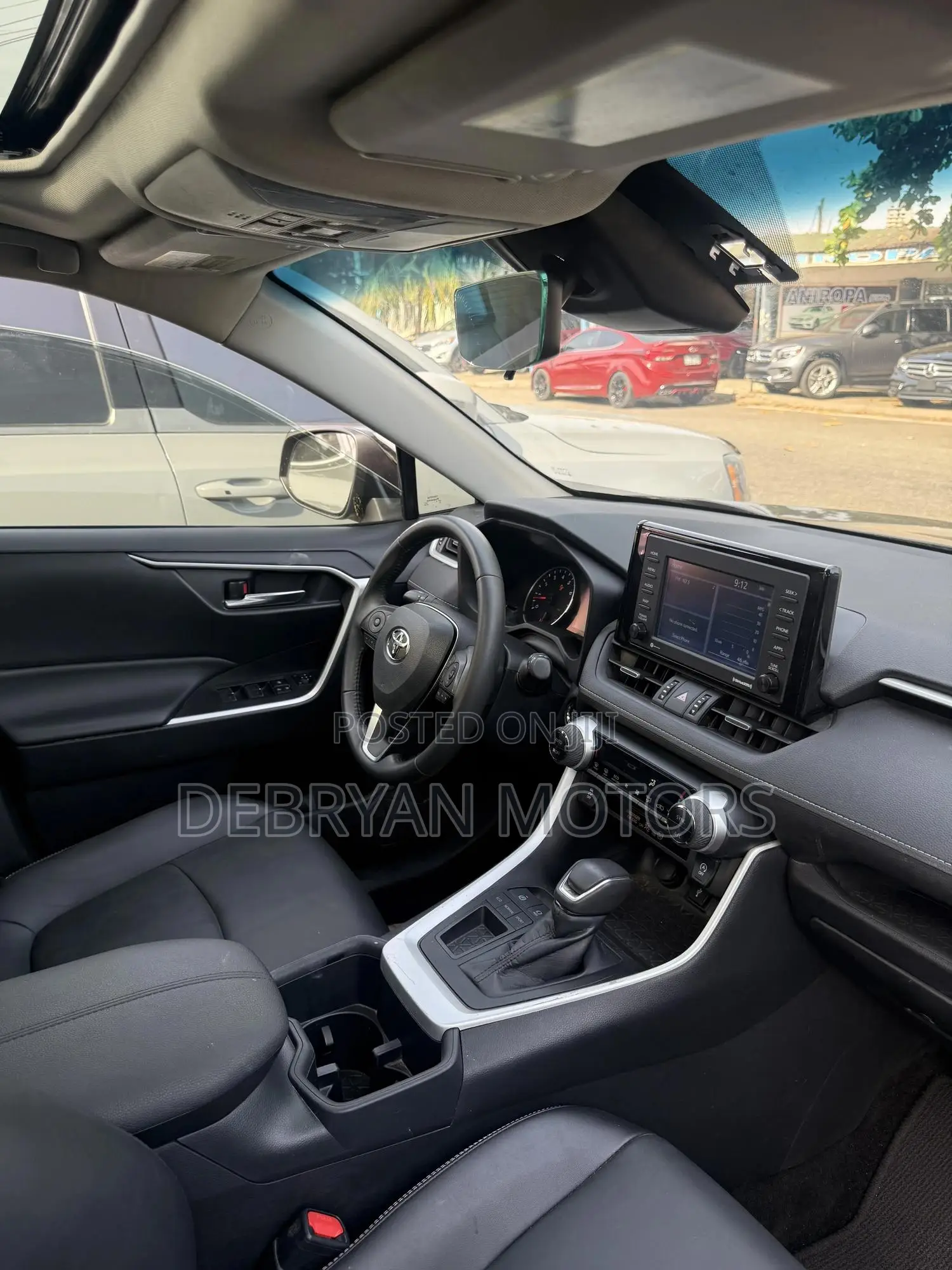 Toyota RAV4 XLE Premium 2022 Black