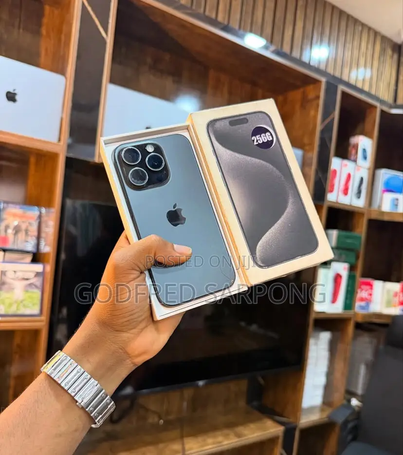 Apple iPhone 15 Pro Max 256 GB Black