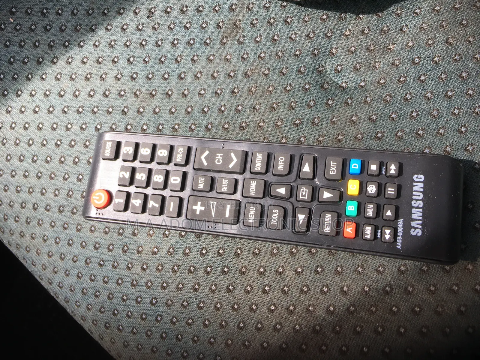 Easy Black Remote Control