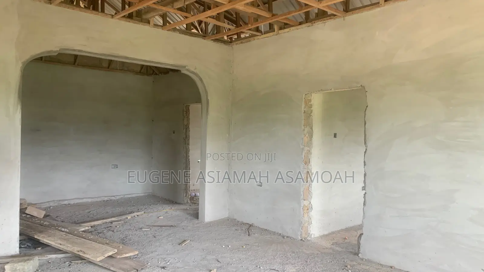 8bdrm Block of Flats in Cullands Ghana, Obuasi Municipal for sale
