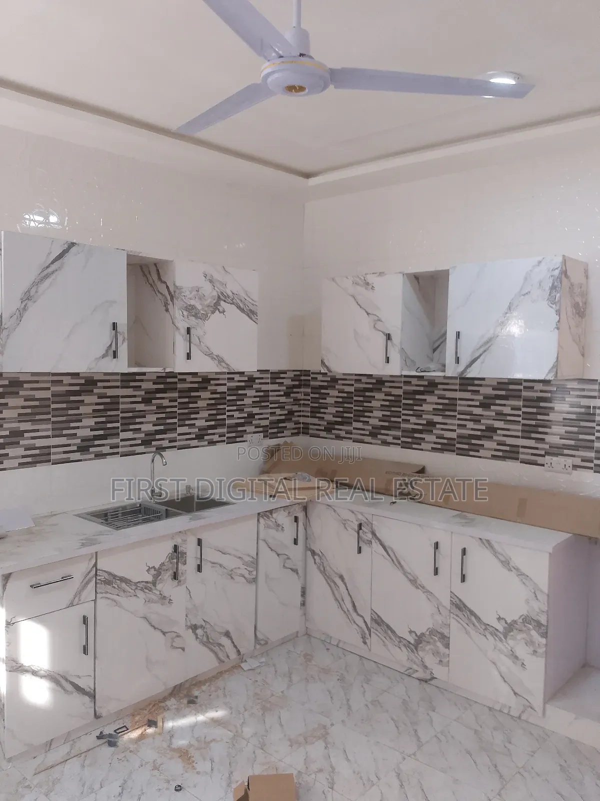3bdrm House in First Digital Real, Awutu Senya East Municipal for sale