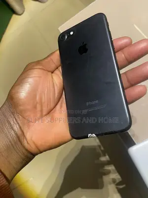 Apple iPhone 7 128 GB Black