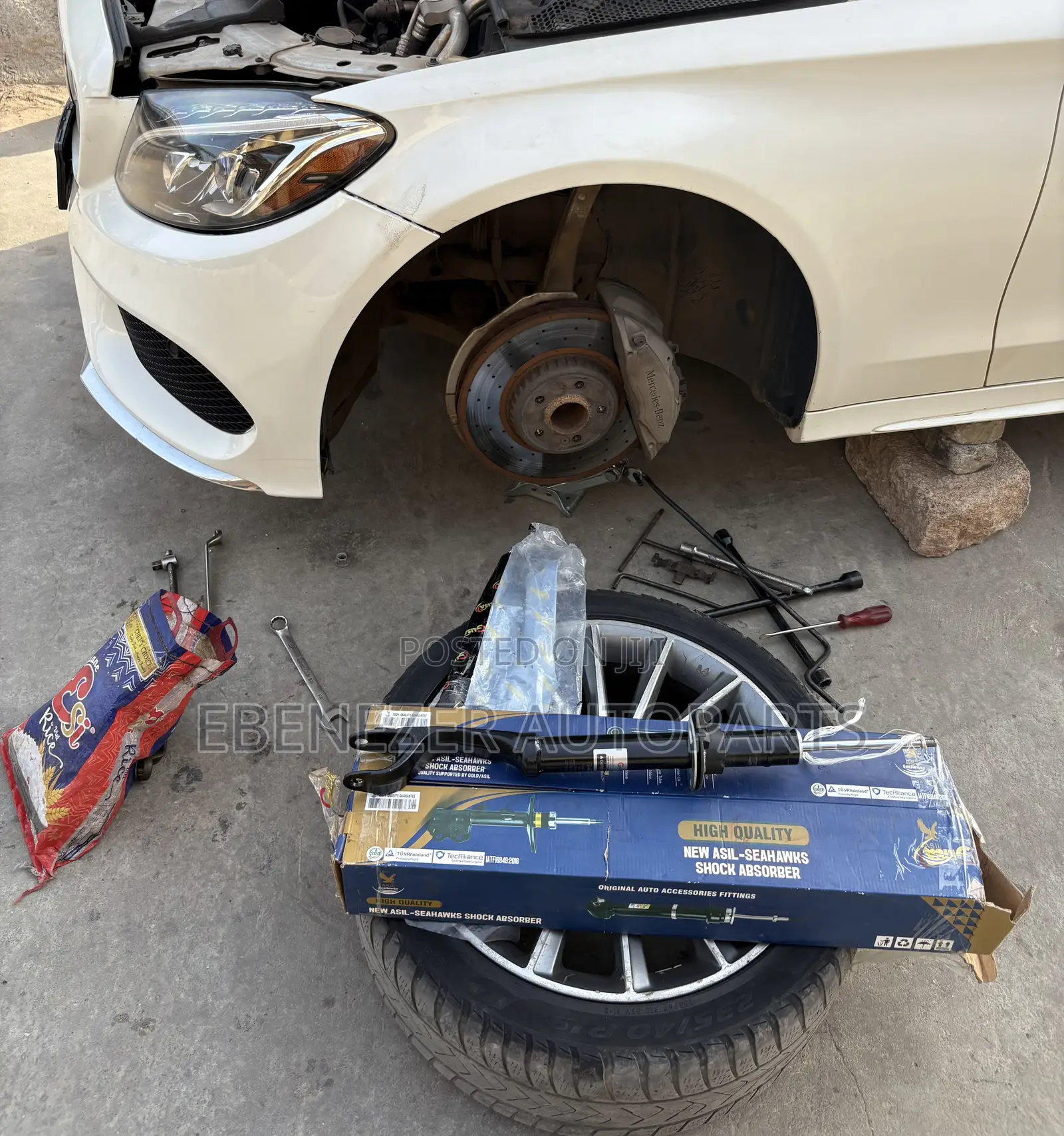Mercedes Benz W205 C300 4matic Front Shocks