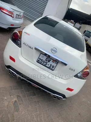 Nissan Altima 2.5 S Sedan 2010 White