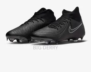 Nike Phantom Boots