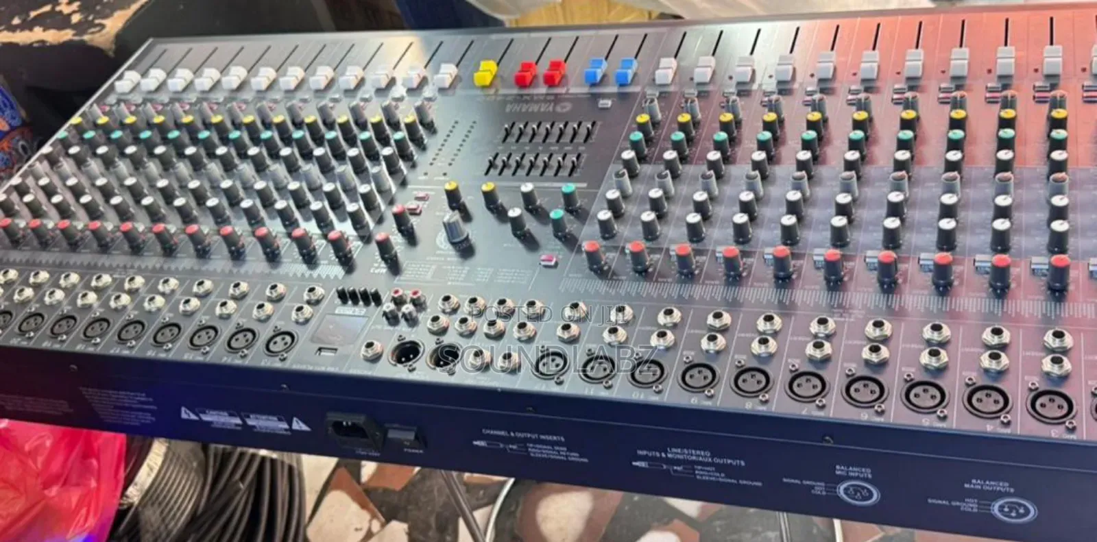 Yamaha SMX-2400 24-Channel Audio Mixer.
