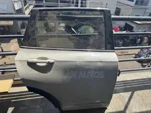Honda Cr-v 2022 Back Right Door