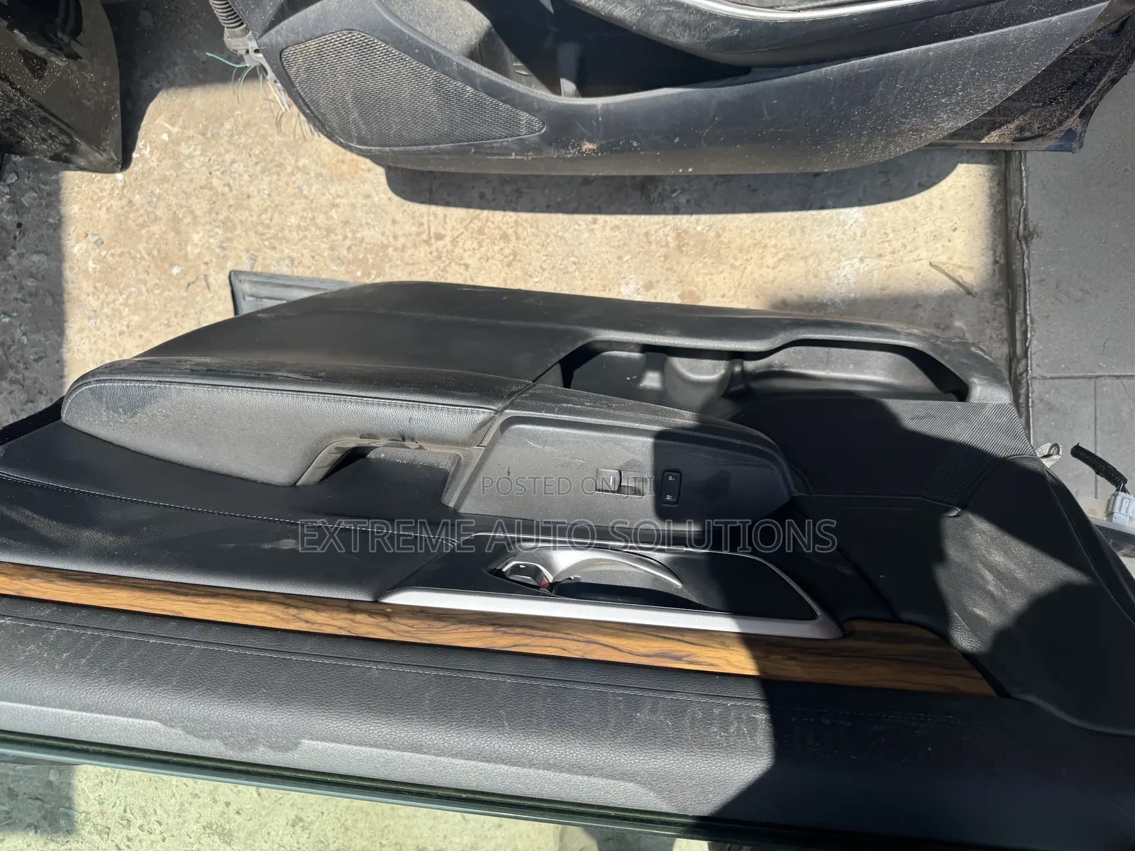 Honda Cr-v 2018 Front Right Door
