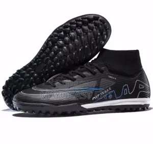 Turf Football / Soccer Boot Size 40,41,42