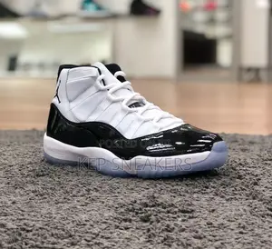 Air Jordan 11 Retro High