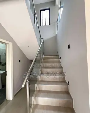 3bdrm Duplex in Oyarifa for rent