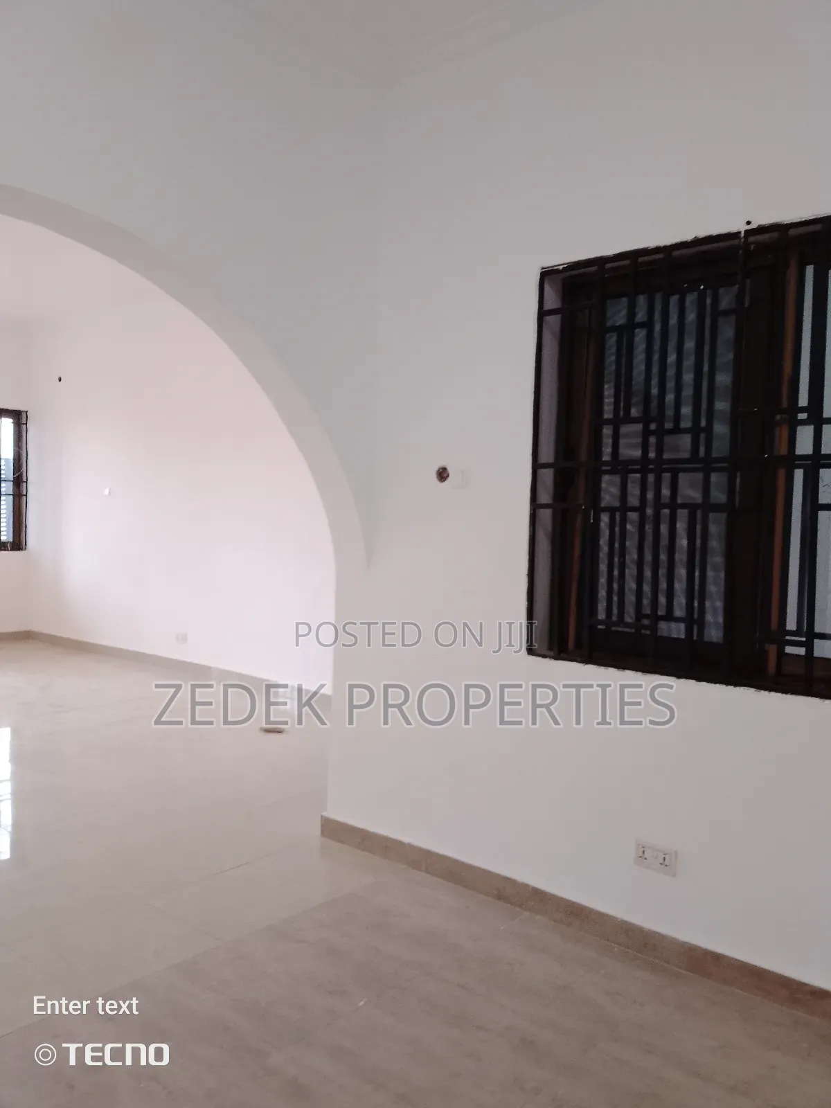 3bdrm Apartment in Zedek Properties, Ashomang Estate for rent
