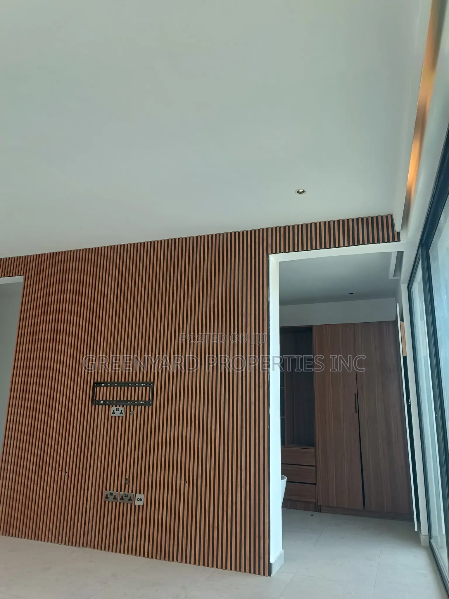 4bdrm House in School Junction, Ashaley Botwe for rent