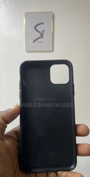 iPhone 11 Pro Max Levi Ackerman Case