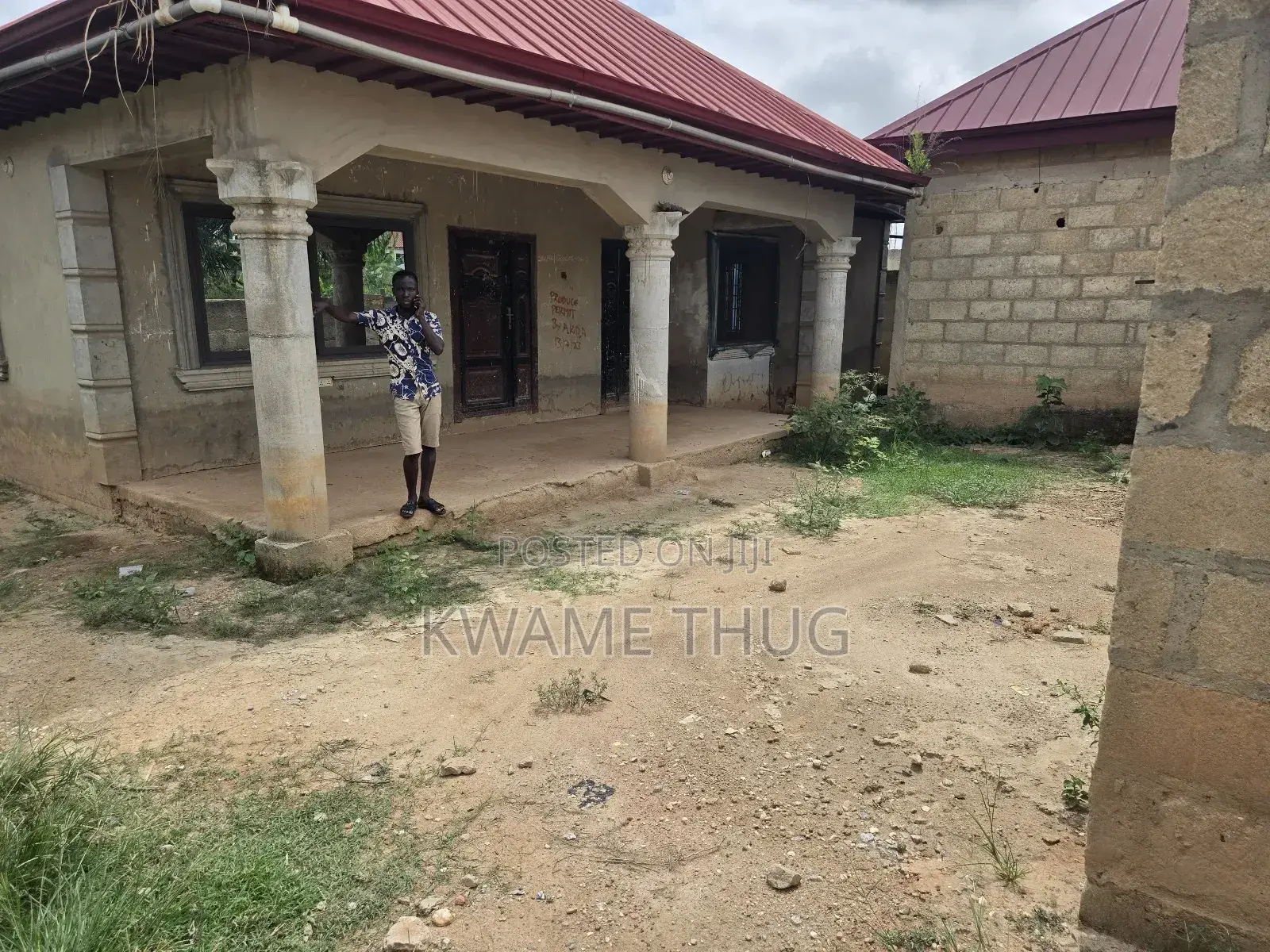 4bdrm House in Ampayoo New Side, Kumasi Metropolitan for rent