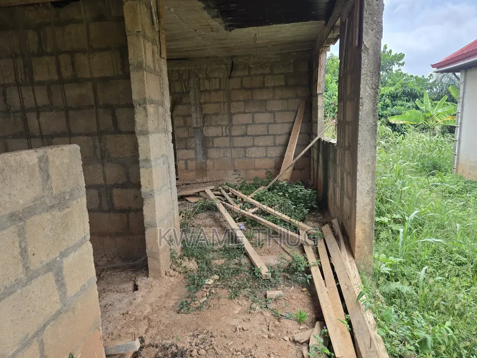 4bdrm House in Ampayoo New Side, Kumasi Metropolitan for rent