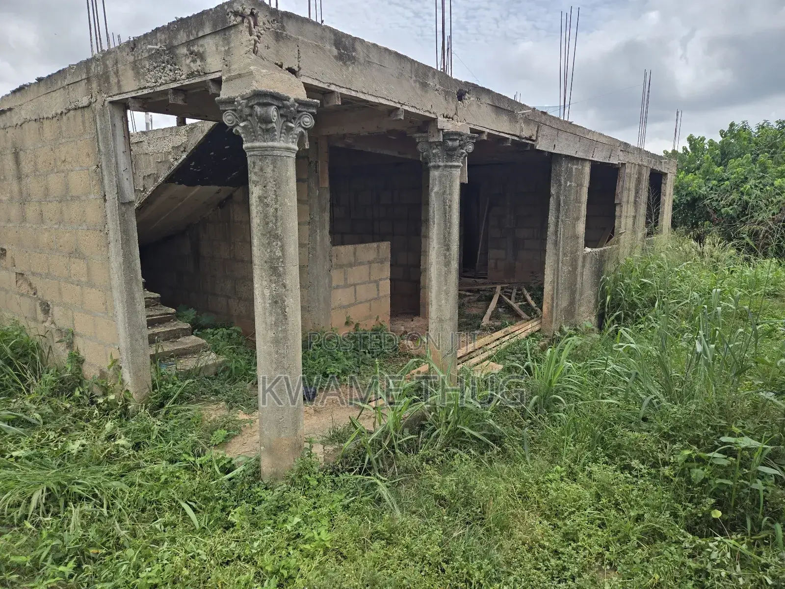 4bdrm House in Ampayoo New Side, Kumasi Metropolitan for rent