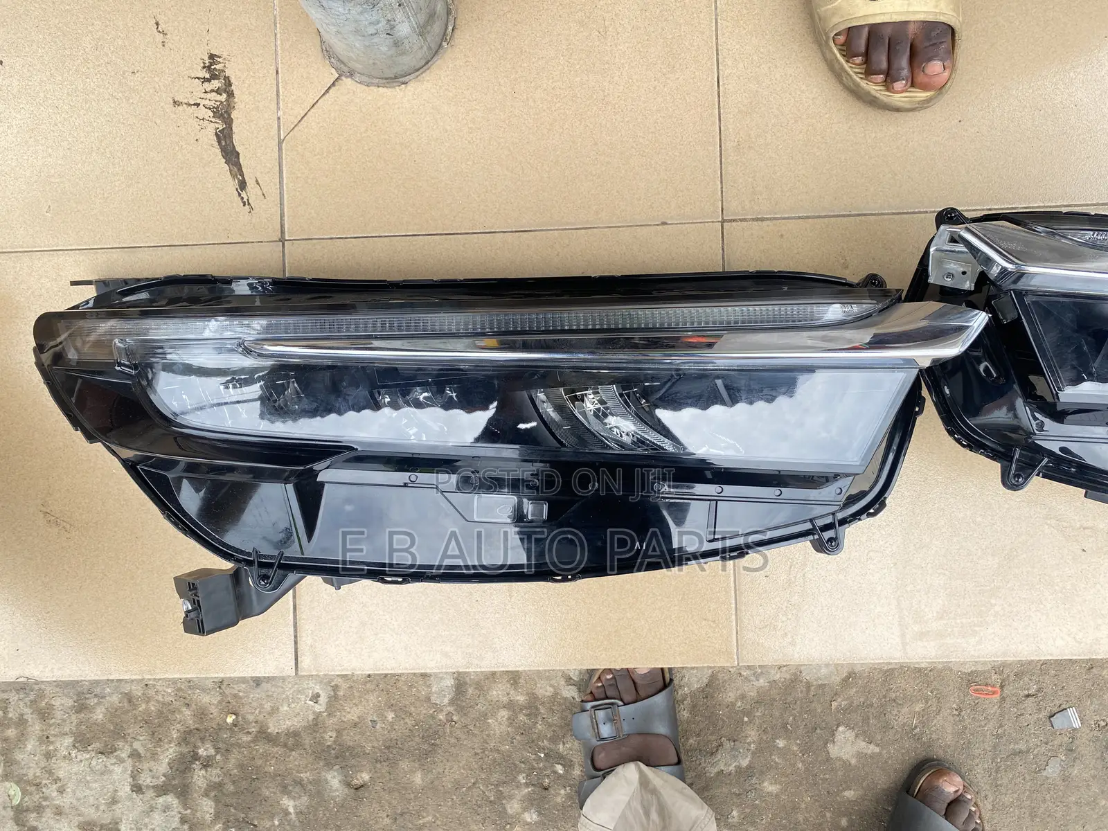 Honda CRV 2024 Headlight Pair