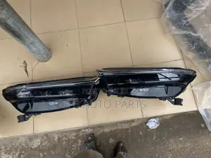 Honda CRV 2024 Headlight Pair