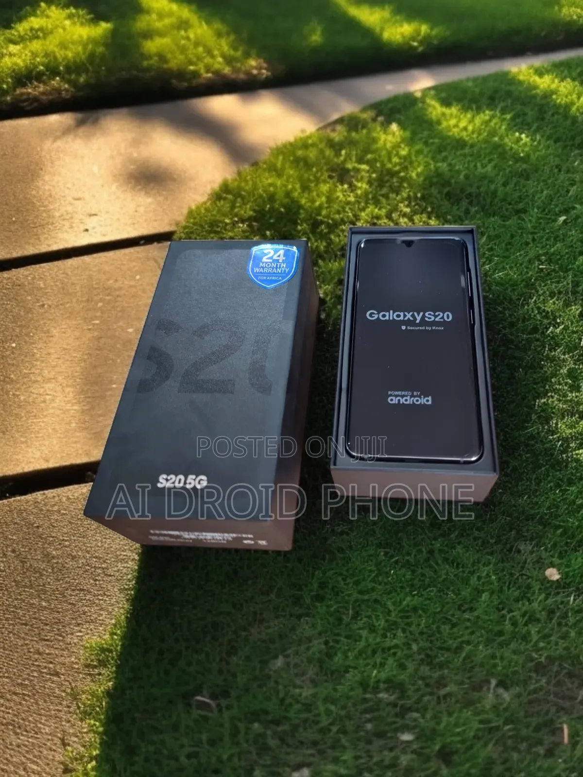 New Samsung Galaxy S20 128 GB Gold