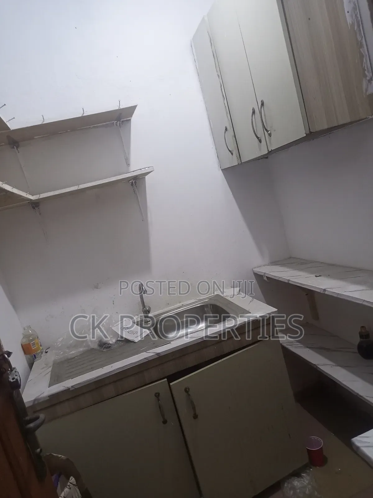 1bdrm Apartment in Dome for rent