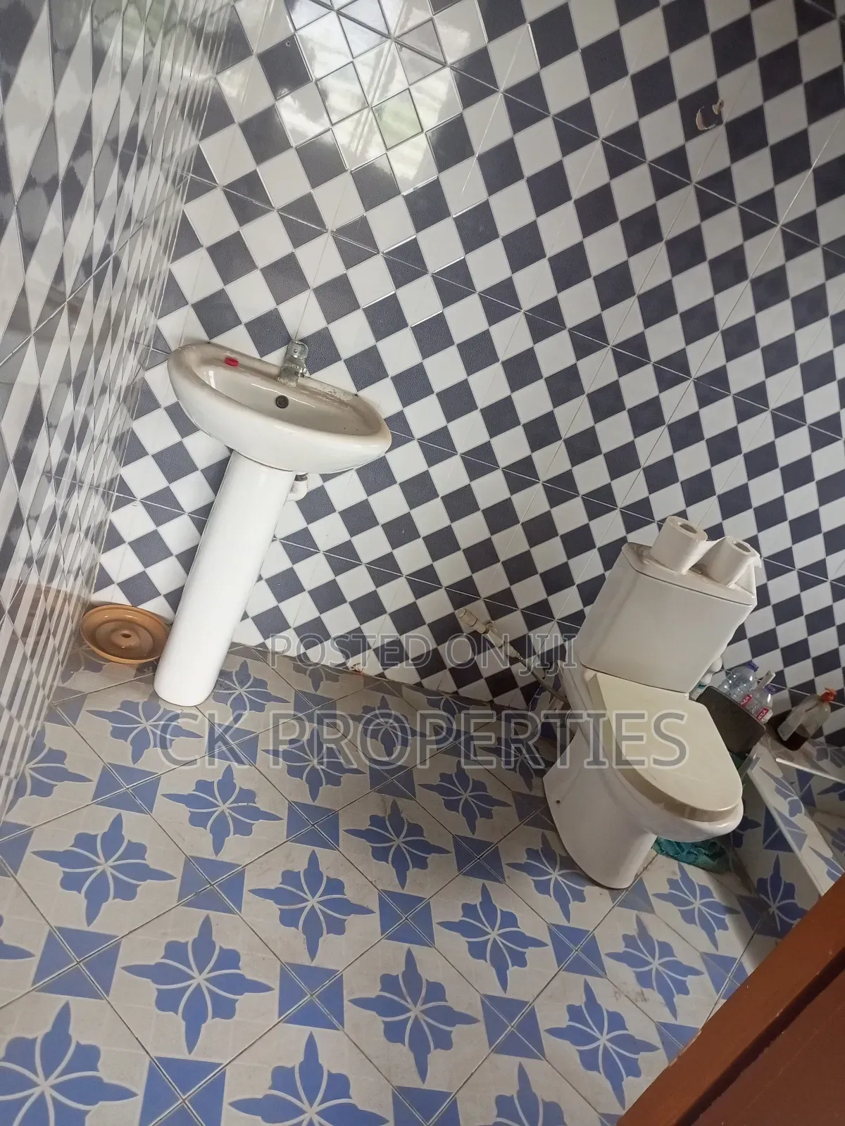 1bdrm Apartment in Dome for rent