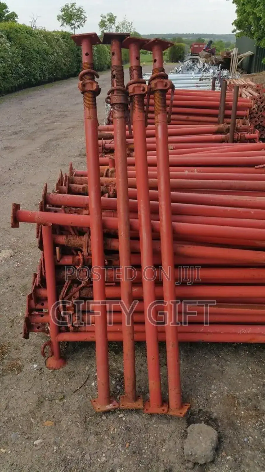 Building Materials Acrow Jacks and Props