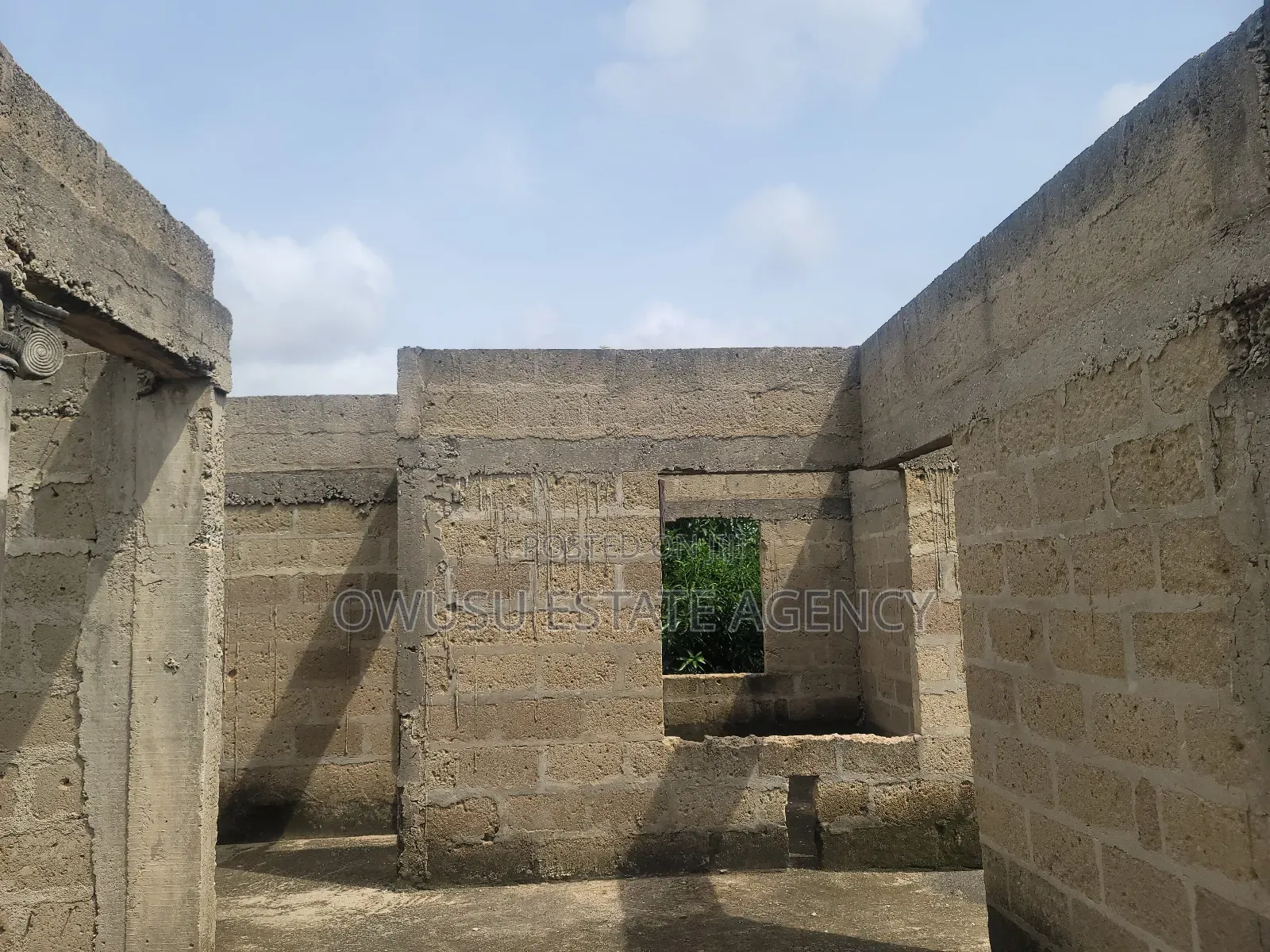 6bdrm House in Santasi Kokobeng, Kumasi Metropolitan for sale