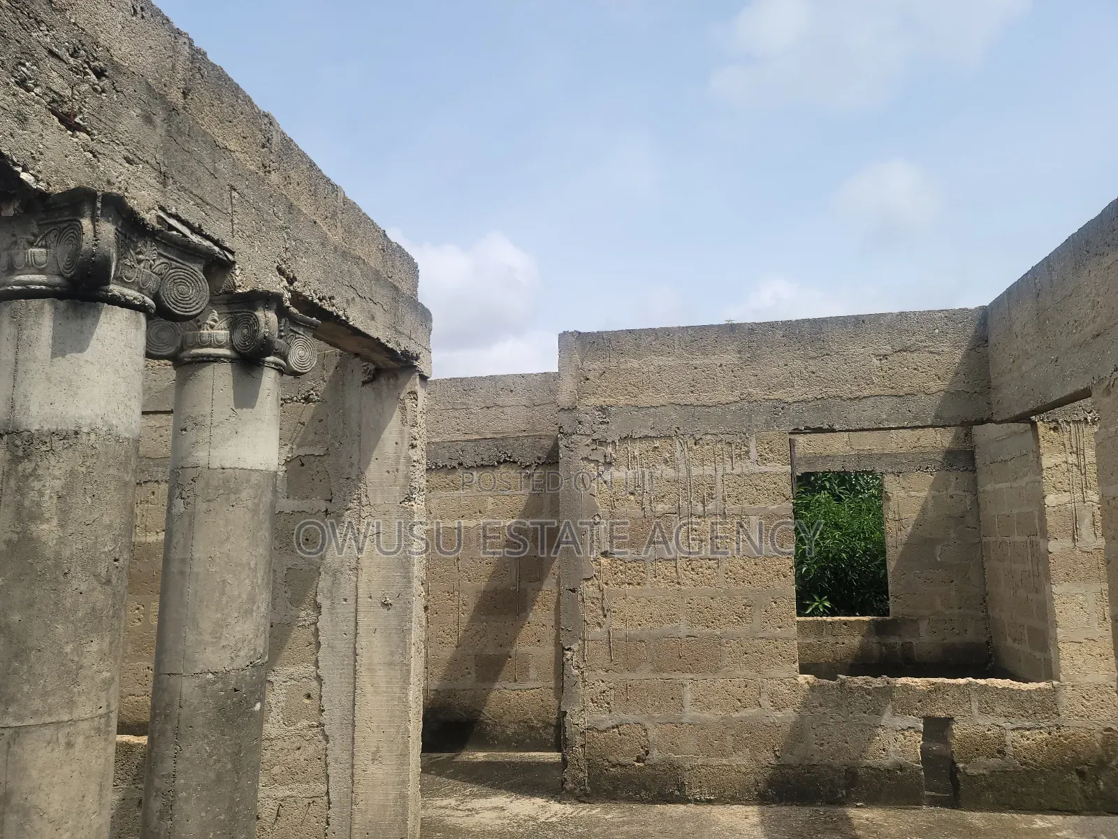 6bdrm House in Santasi Kokobeng, Kumasi Metropolitan for sale