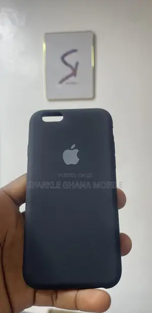 iPhone 6s Dark Silicone Case