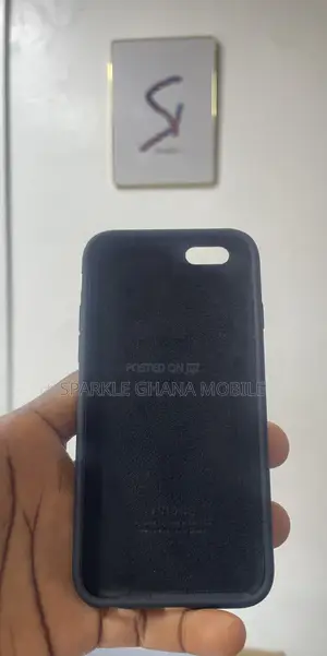 iPhone 6s Dark Silicone Case