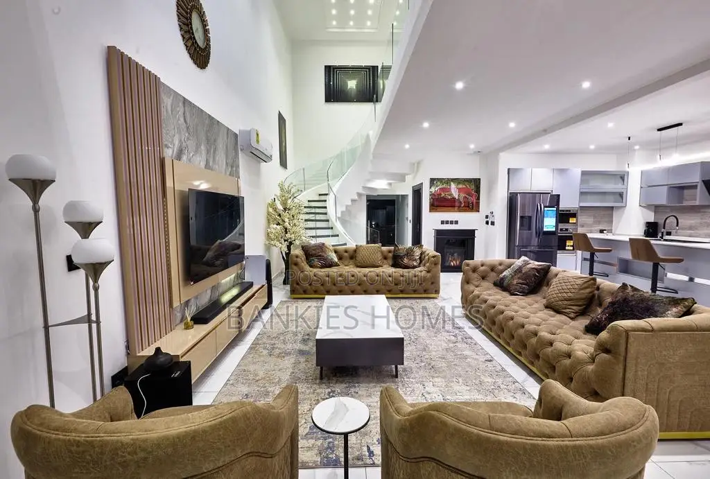 Furnished 3bdrm Townhouse / Terrace for rent