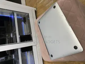Laptop Apple MacBook Air 8GB Intel Core I5 SSD 128GB