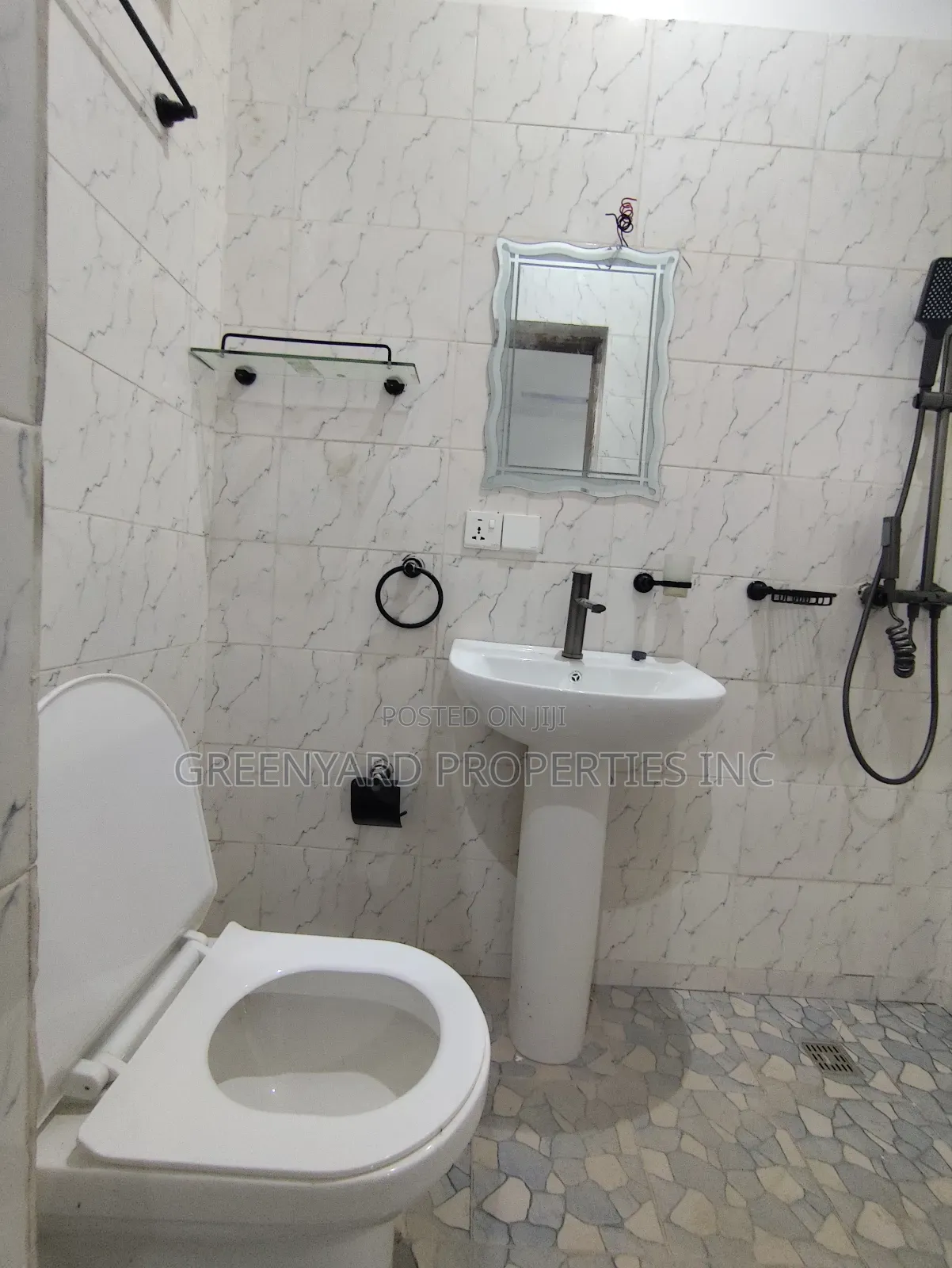 2bdrm Apartment in Ability, Adjiriganor for rent