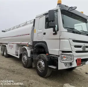 Sinotruk Howo 8x4 Oil Tanker 27m3( 3months Wait )