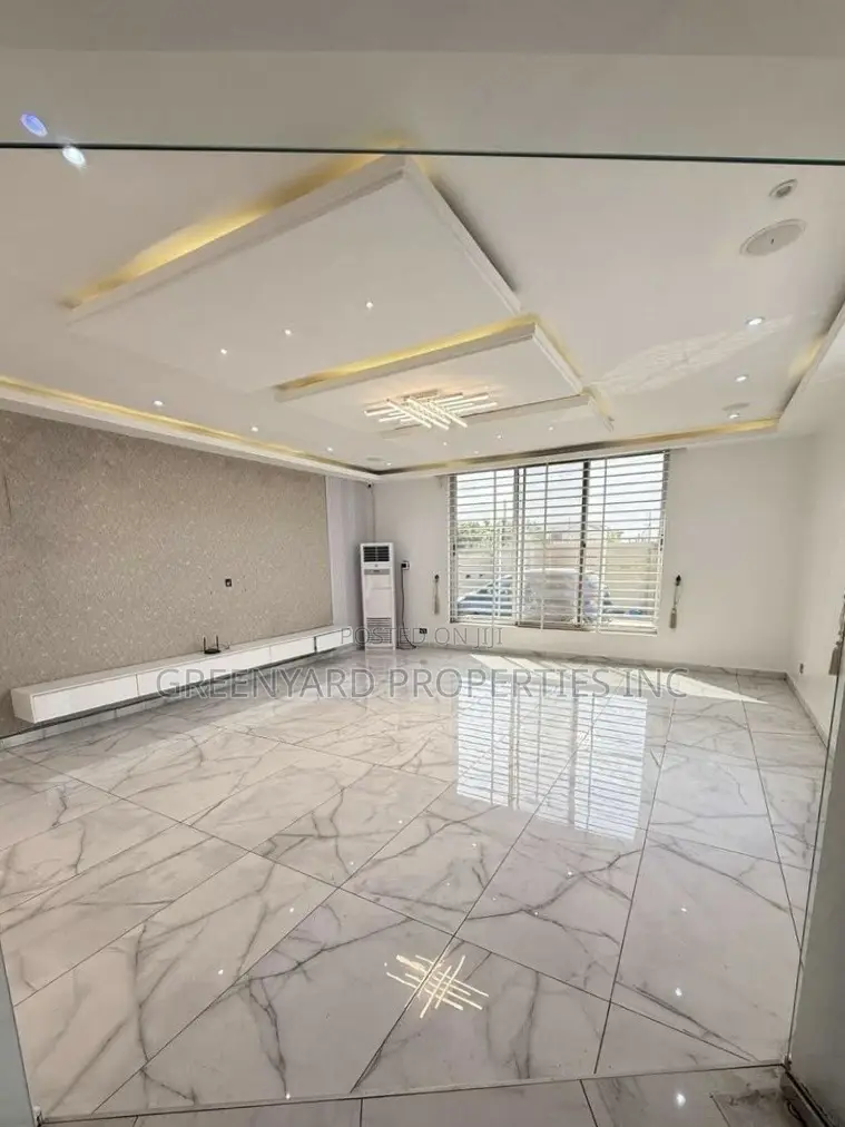5bdrm House in East Legon Hills for rent