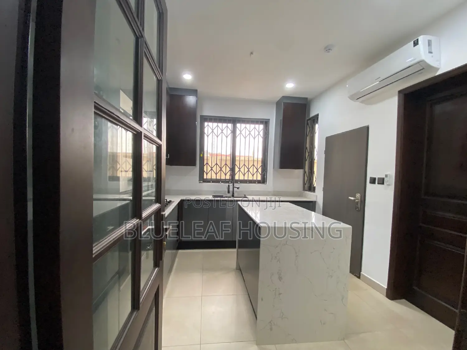 4bdrm House in Ashaley Botwe for sale