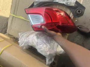 Honda Accord 2018-20 Taillight Pair