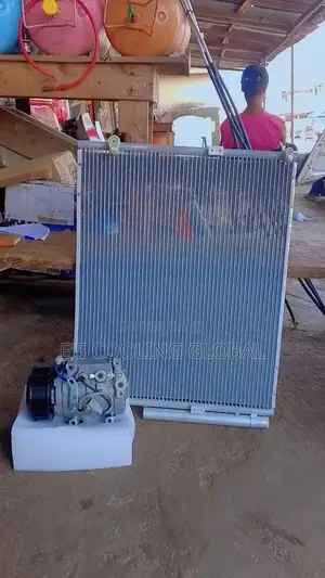 Land Cruiser V8 Ac Compressor