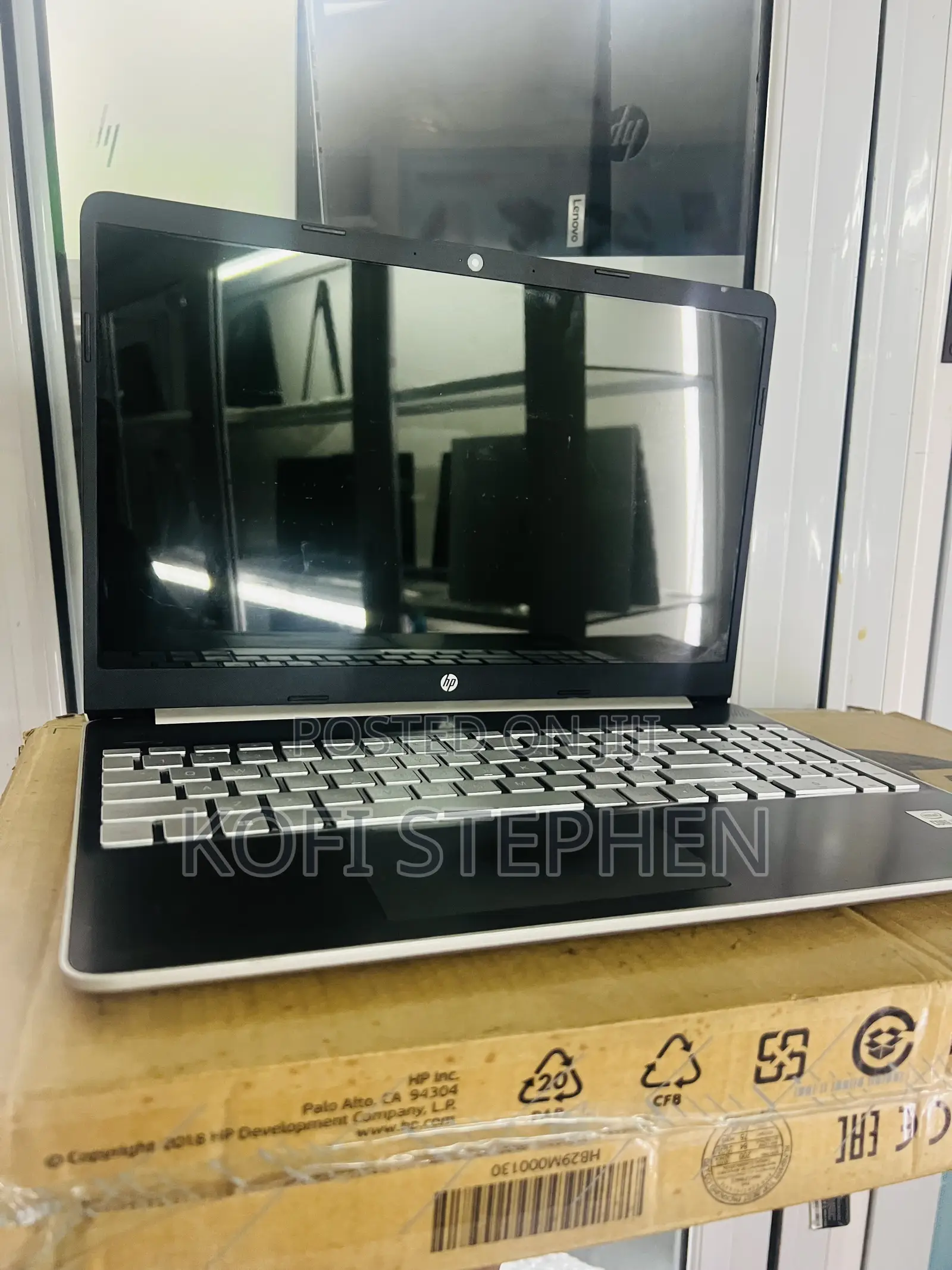 Laptop HP 15-Dy1031wm 8GB Intel Core I5 SSD 256GB