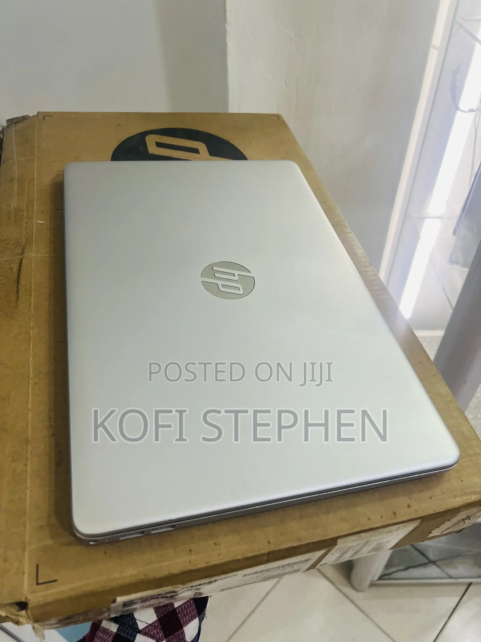 Laptop HP 15-Dy1031wm 8GB Intel Core I5 SSD 256GB
