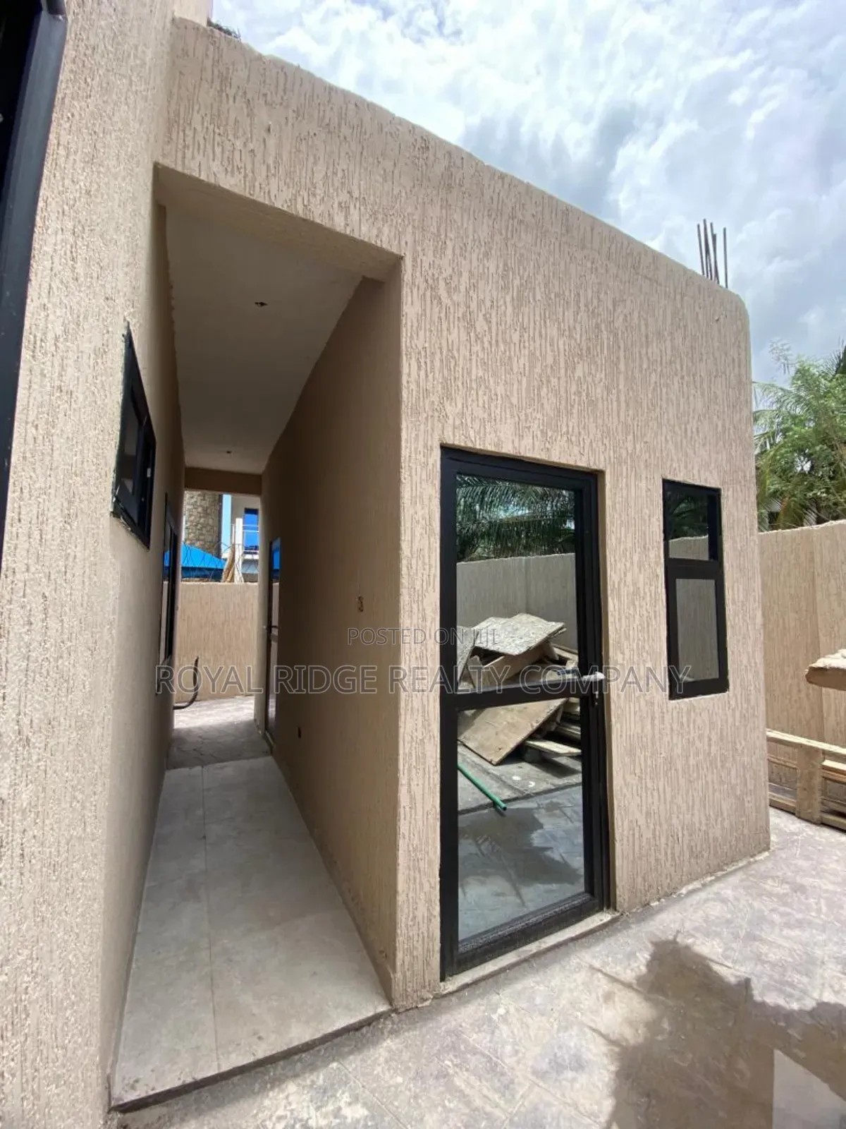 4bdrm House in Atomic On The, Accra Metropolitan for sale