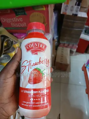 Countre Diary Milk Strawberry Flavored (500ml)
