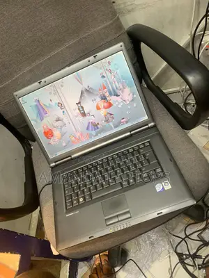 New Laptop Fujitsu Amilo Pi3525 3GB Intel HDD 160GB