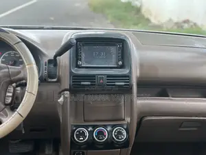 Honda CR-V Automatic 2005 Gold