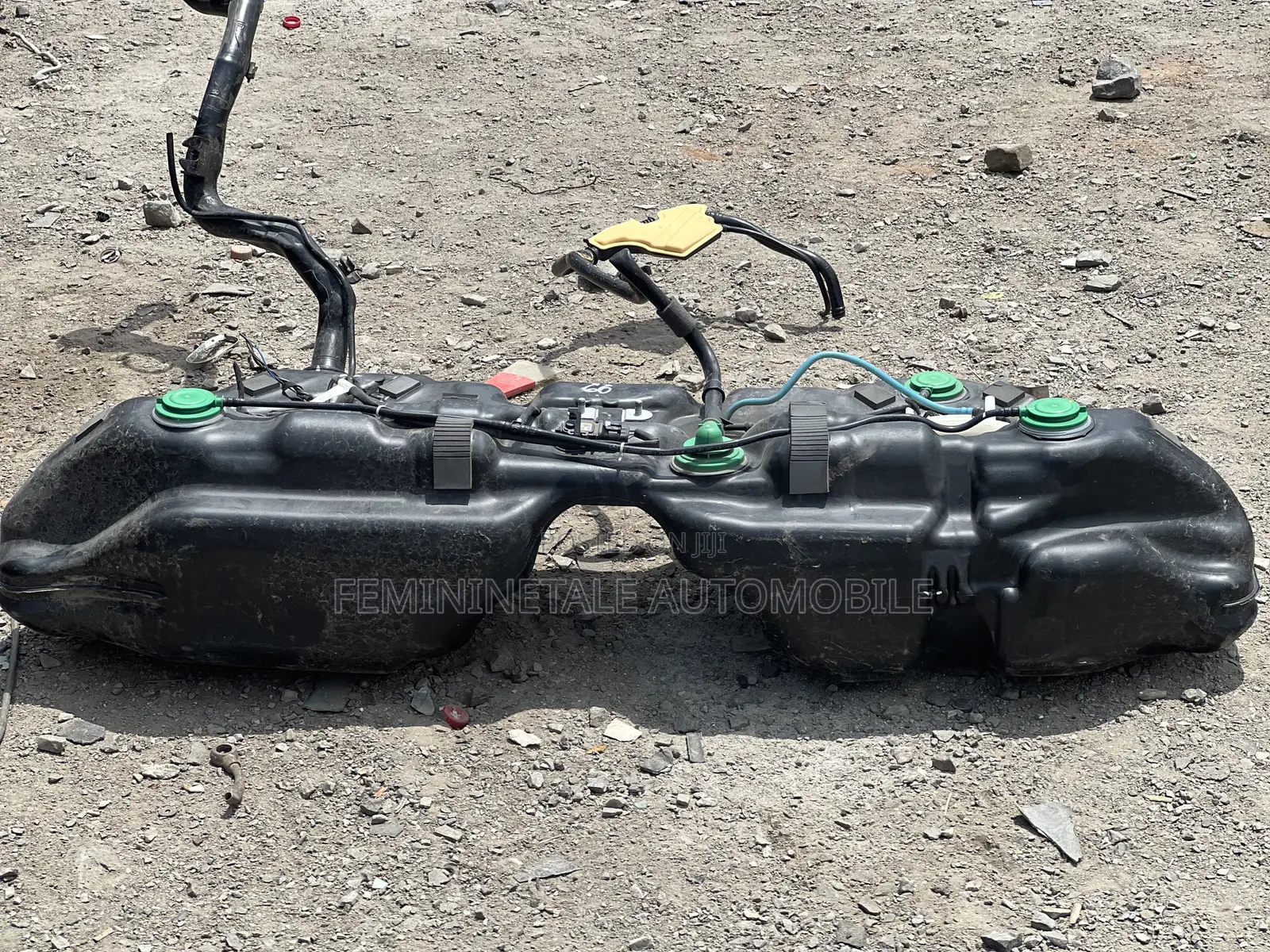 Mercedes Benz C250 (W204) Complete Petrol Tank