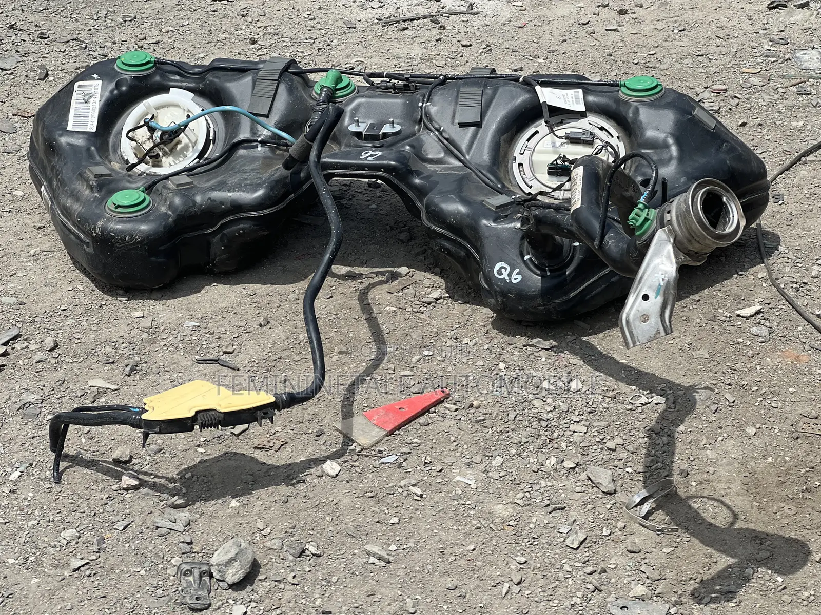 Mercedes Benz C250 (W204) Complete Petrol Tank